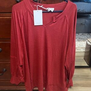 Andree Women's Crimson Sweatshirt